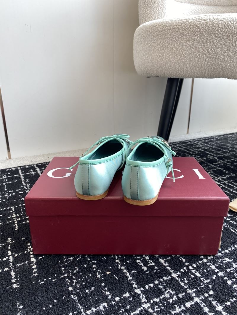 Gucci Flat Shoes